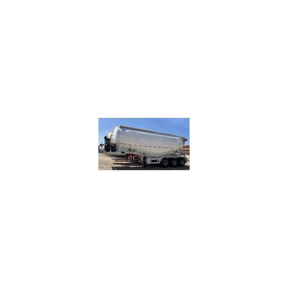 Цистерны / цементовозы Tipper Semi-trailers