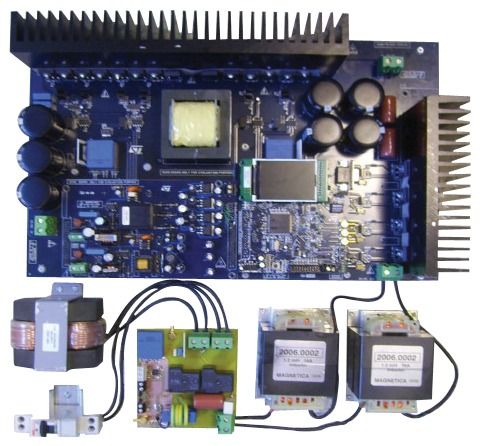 Evaluation Board For Photovoltaic Converter For Grid-Connected Applications