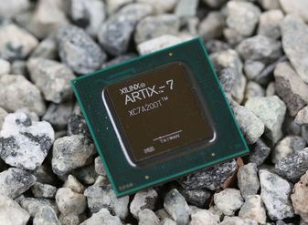 FPGA Artix-7 Family 33280 Cells 28nm Technology 1V 236-Pin CSBGA