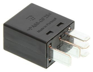 Relay Automotive SPDT 30A 12VDC 119 Ohm Plug-In